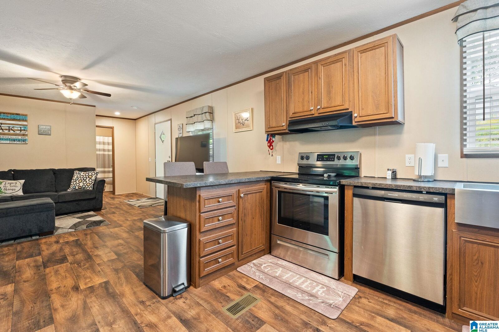 Property Photo:  155 County Road 942  AL 35053 