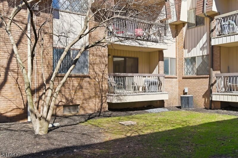 Property Photo: 1190 W St Georges A19 NJ 07036