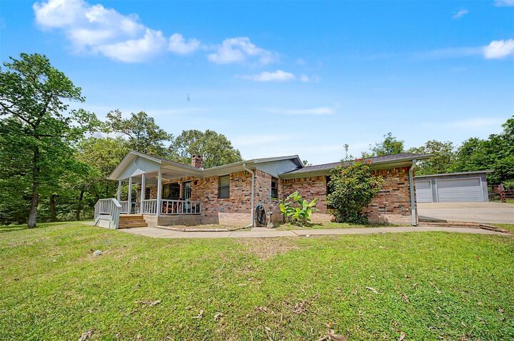 Property Photo: 573 Sugar Street TX 77351