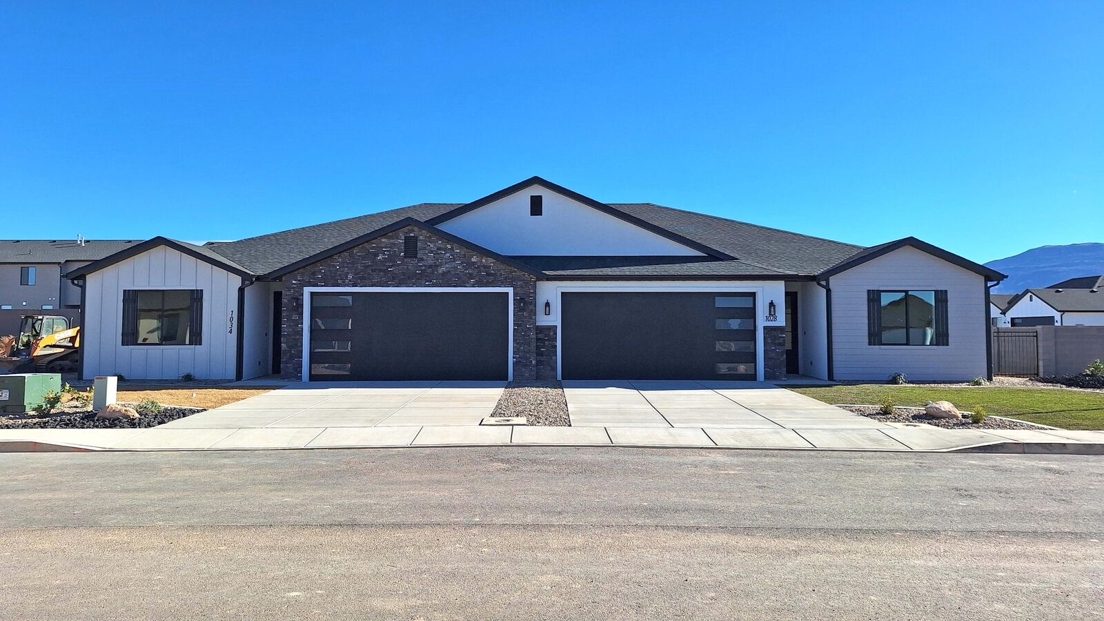 Property Photo:  1054 N Olesia St  UT 84721 