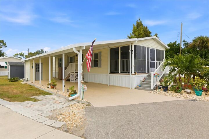 Property Photo:  15 N Cardinal B15  FL 33950 
