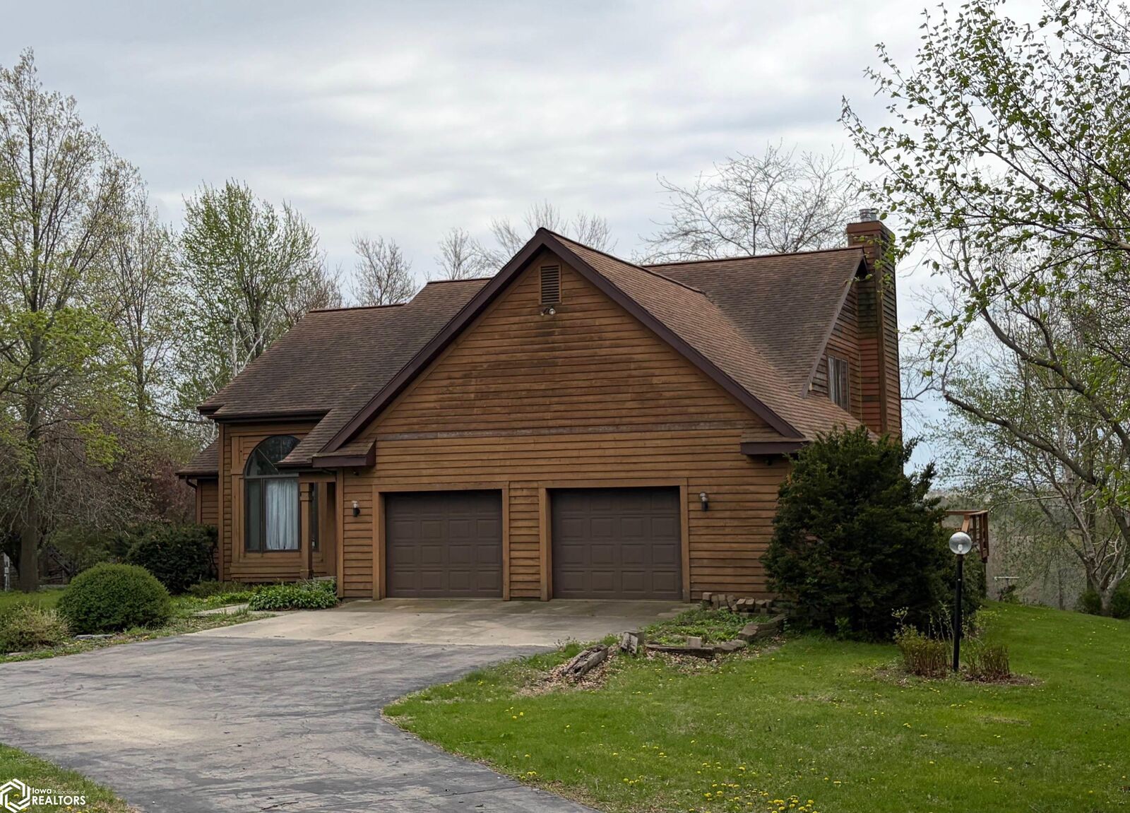 Property Photo:  2490 248th Street  IA 50158 
