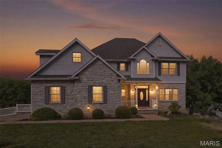 Property Photo: 101 W Lakeview Drive MO 63020