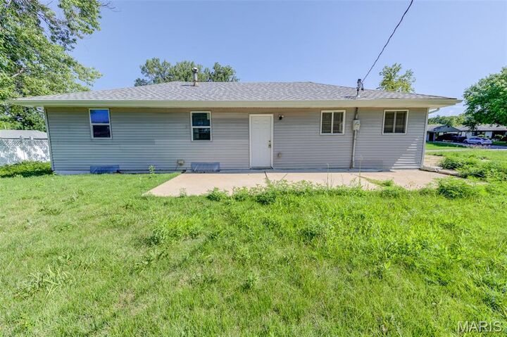 Property Photo:  2116 Jannette Drive  MO 63136 
