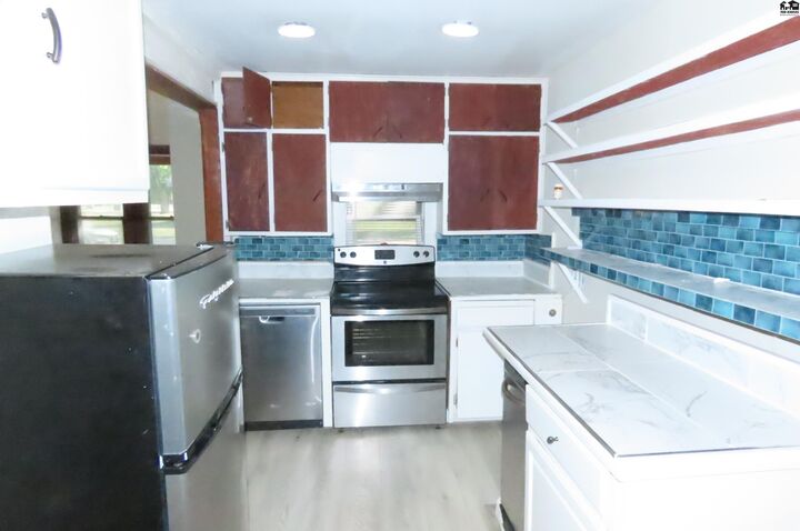 Photo de la propriété:  401 N Burr St  KS 67561 