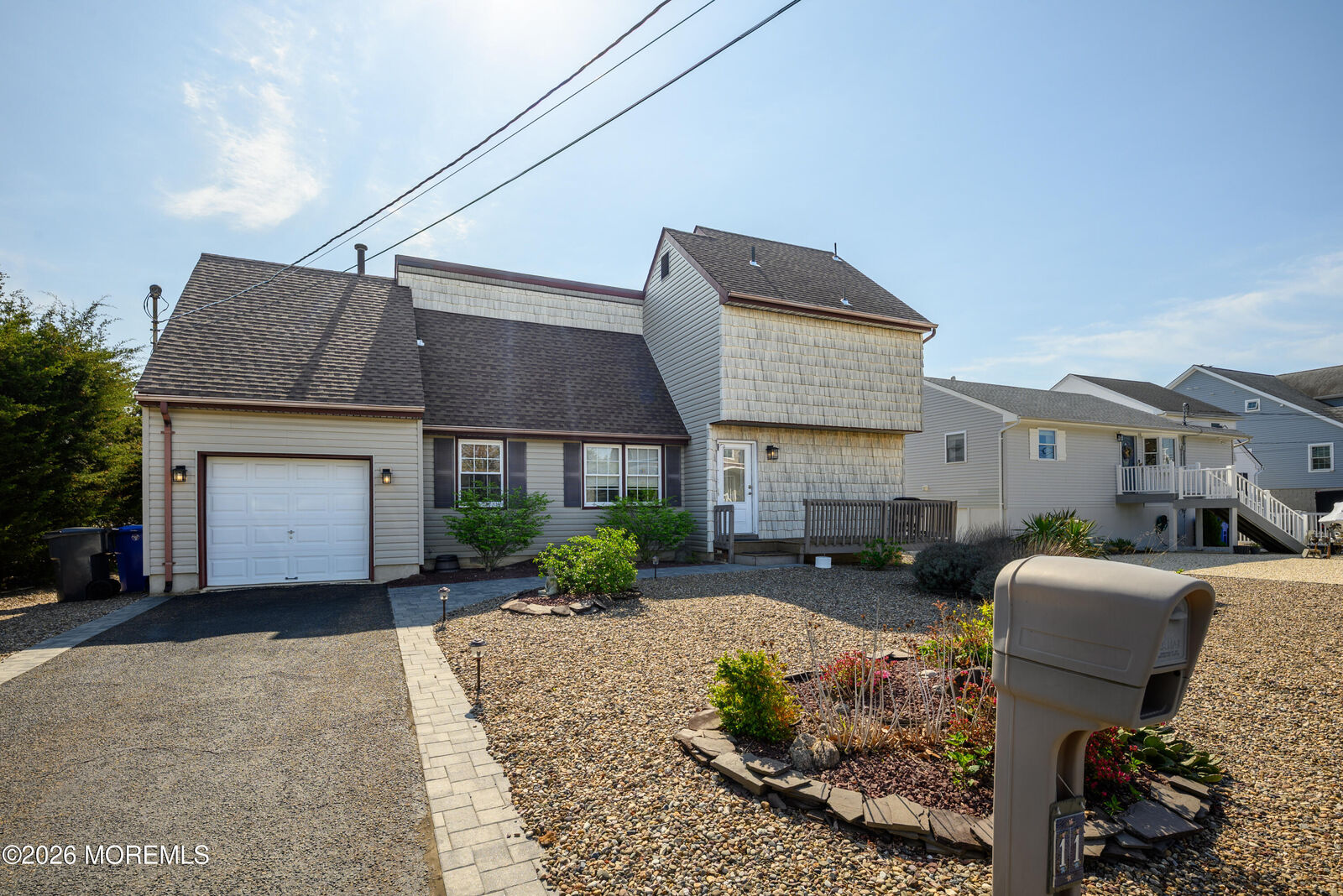Property Photo:  11 Sycamore Lane  NJ 08753 