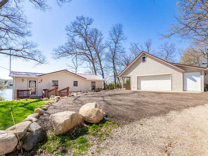 Property Photo:  11915 Lakeway Street  MI 49080 