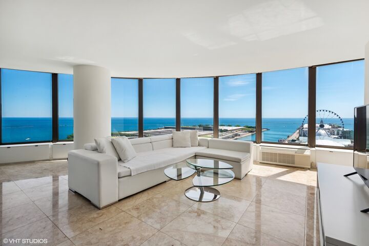 Property Photo:  505 N Lake Shore Drive 1704  IL 60611 