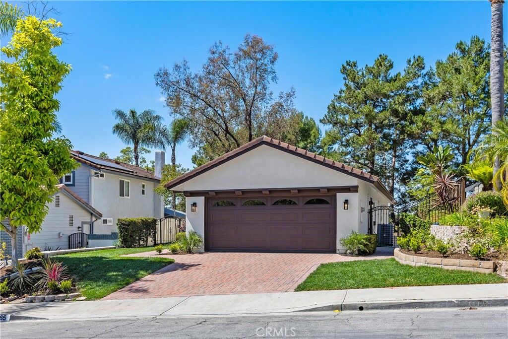 Property Photo:  28265 La Bajada  CA 92677 