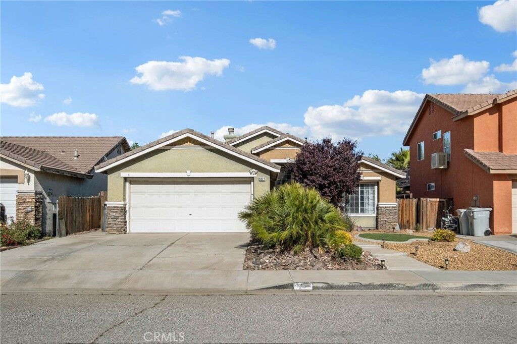 Property Photo:  9327 Agave Drive  CA 92344 