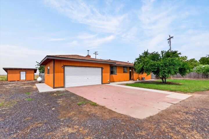 Property Photo:  7517 Natomas Road  CA 95626 