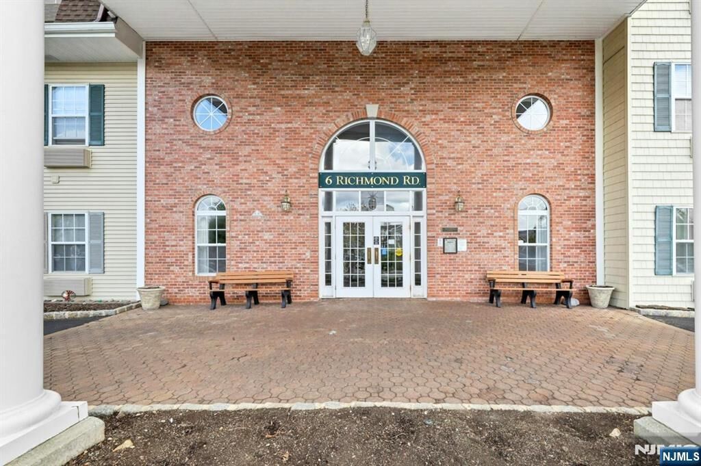 Property Photo:  6412 Richmond Road 412  NJ 07480 