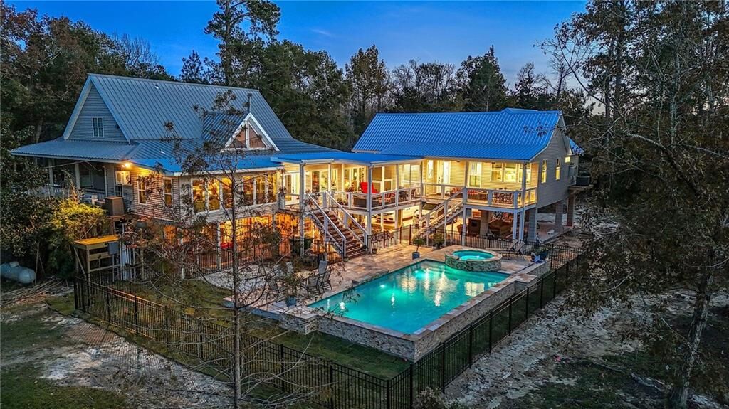 Property Photo:  18206B Monga Drive  LA 70433 