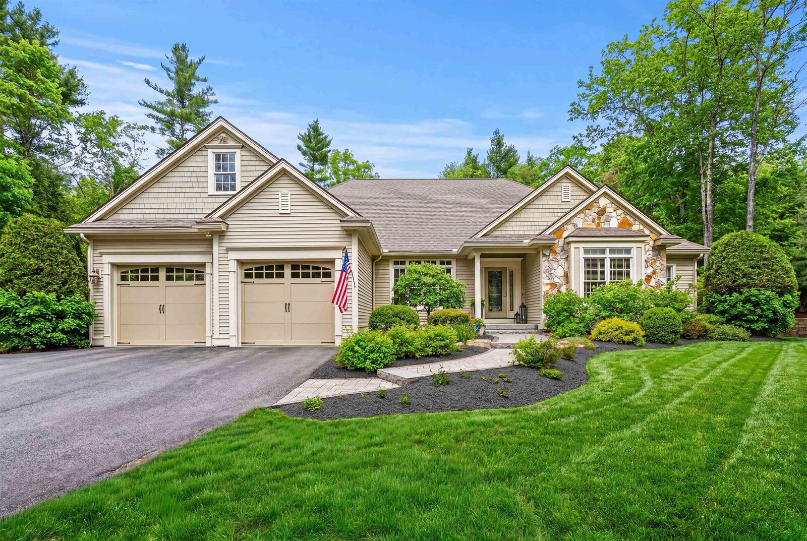 Property Photo:  12 Amber Lane  NH 03110 