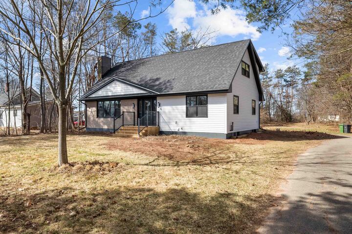 33 Wood Island Road — photo 1