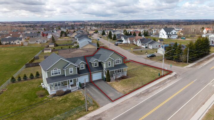 Property Photo:  423 Lower Malpeque Road  PE C1E 2K1 