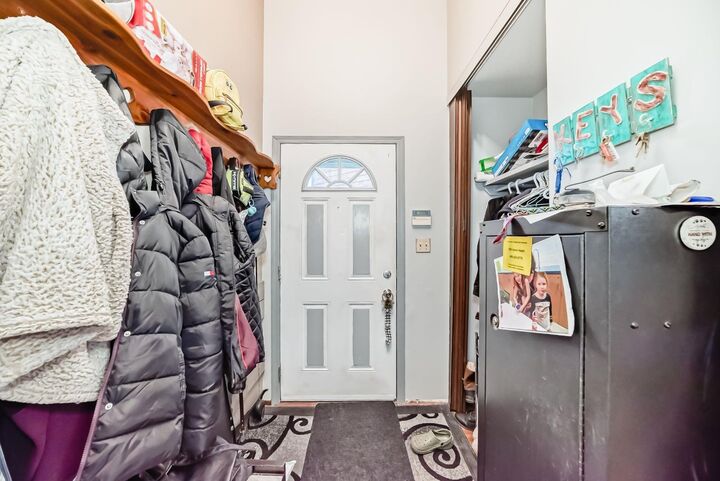 Property Photo: 129 Dovertree Place SE AB T2B 2K3