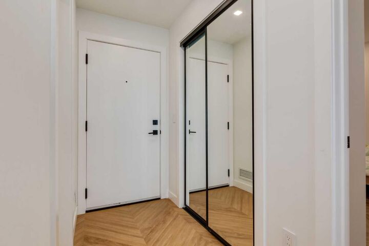 Property Photo: 8505 Broadcast Avenue SW 513 AB T3H 6B5
