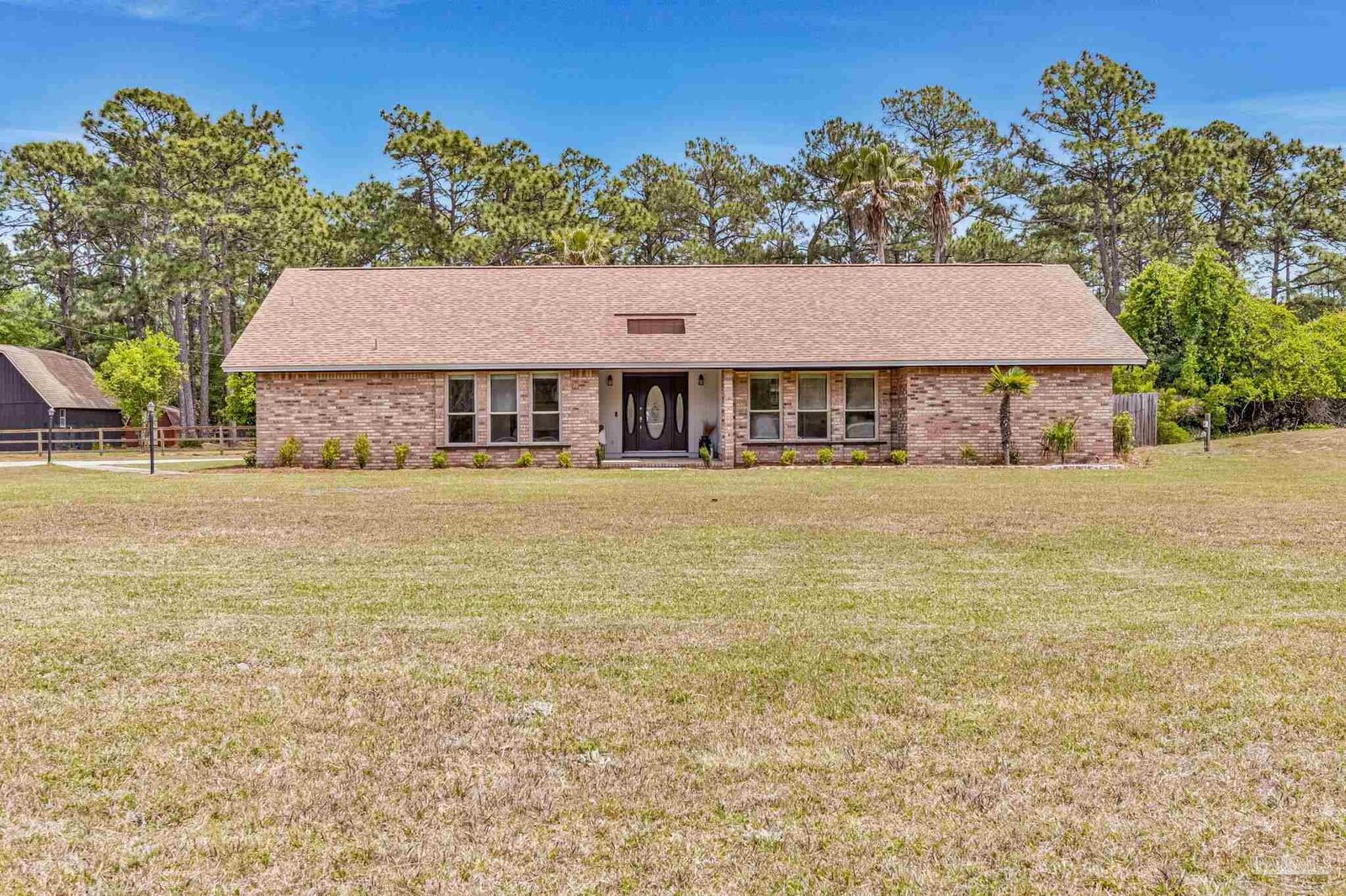 Property Photo:  3302 Nighthawk Ln  FL 32506 