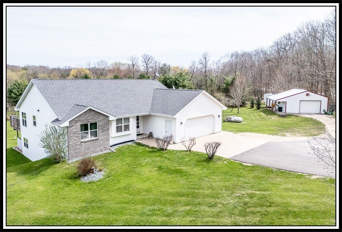 Property Photo:  E7420 Stage Road  WI 54961-0405 