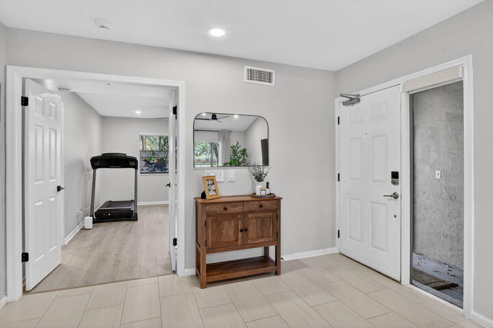 Property Photo:  5530 Coach House Circle A  FL 33486 