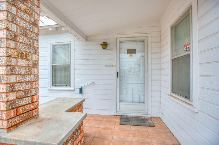 Property Photo:  54 E 41st Street  TX 76903 