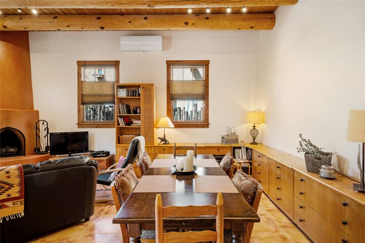 Property Photo: 947 Lopez 2 NM 87501