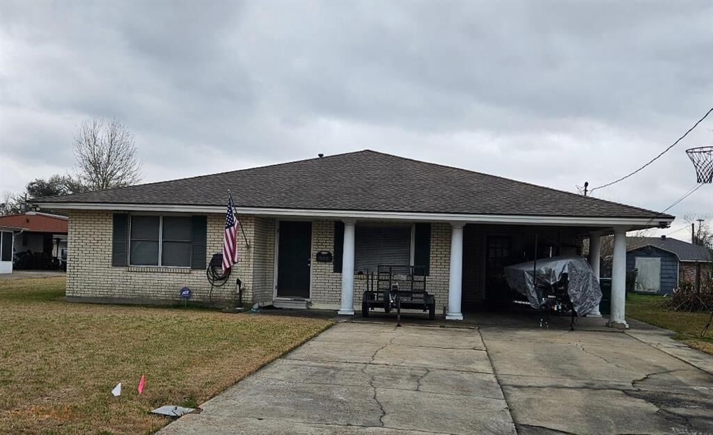 Property Photo:  505 Custer Street  LA 70663 