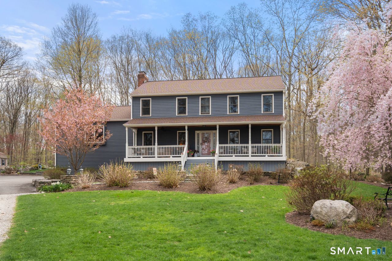 Property Photo:  61 Sharon Court  CT 06484 