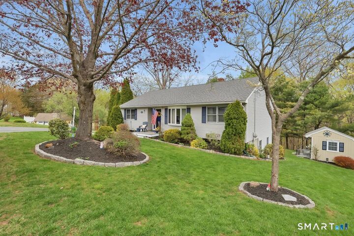 Property Photo:  197 Dana Lane  CT 06451 