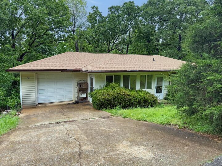 Property Photo:  9 Saotee Trace  AR 72529 