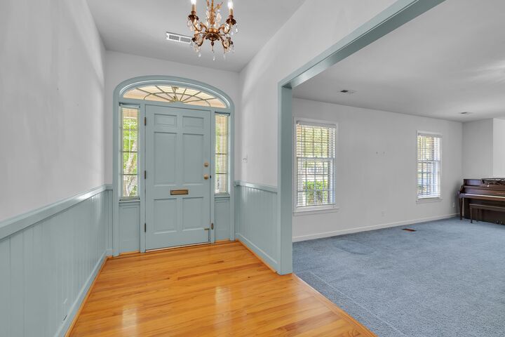 Property Photo:  103 Pinetree Circle  SC 29307 