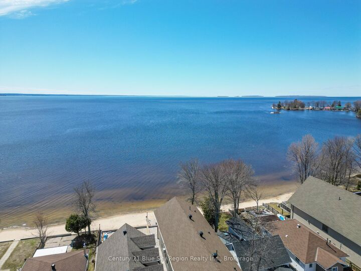 Property Photo: 715 Lakeshore Drive ON P1A 2G3
