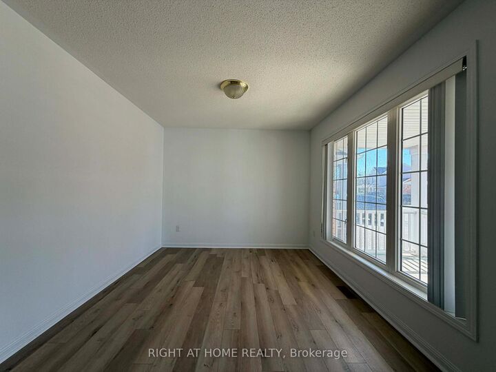 Property Photo: 677 Irving Terrace ON L9T 6H6