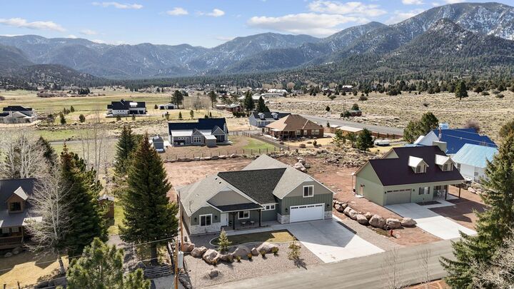 Property Photo:  48 N Meadow  UT 84781 