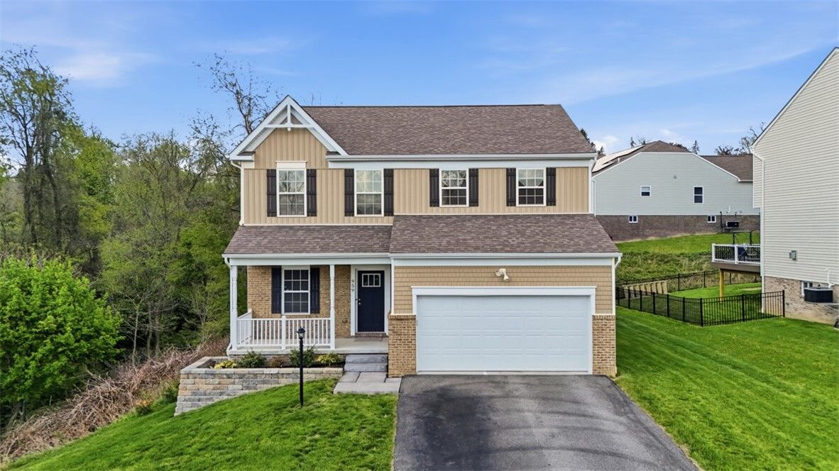 Property Photo:  959 New Hope Dr  PA 15642 