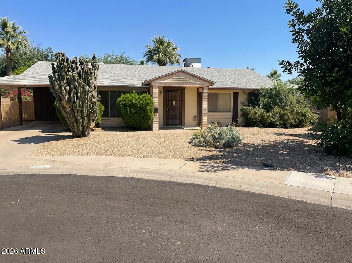 Property Photo: 8332 E Valley View Road AZ 85250