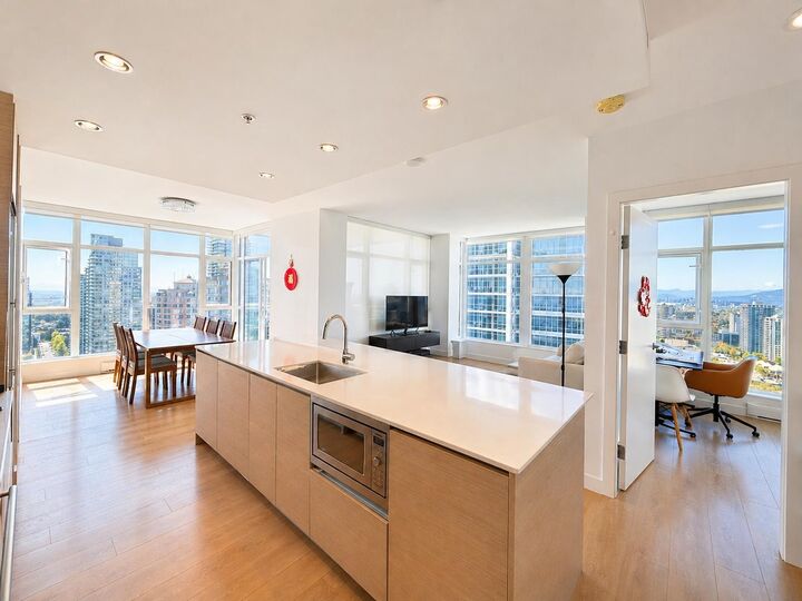 Property Photo: 4670 Assembly Way 3006 BC V5H 0H3