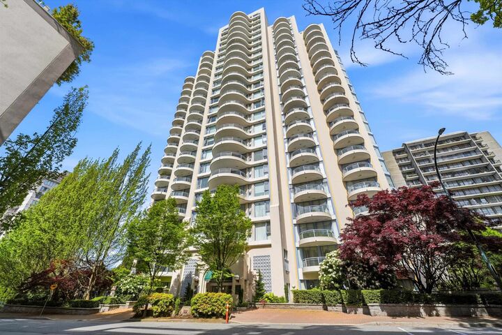Property Photo: 739 Princess Street 1701 BC V3M 6V6