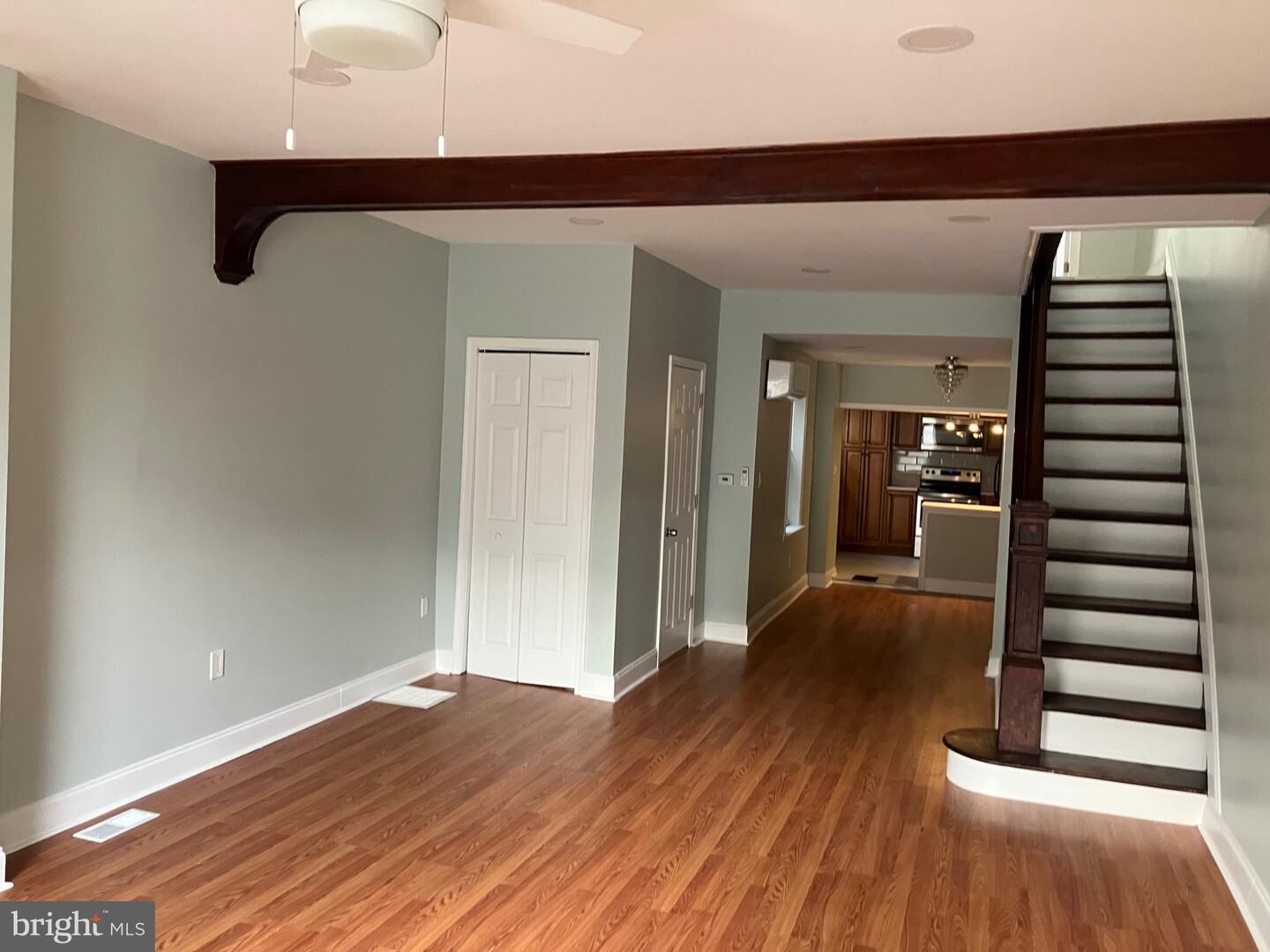 Property Photo:  2059 E Ontario Street  PA 19134 