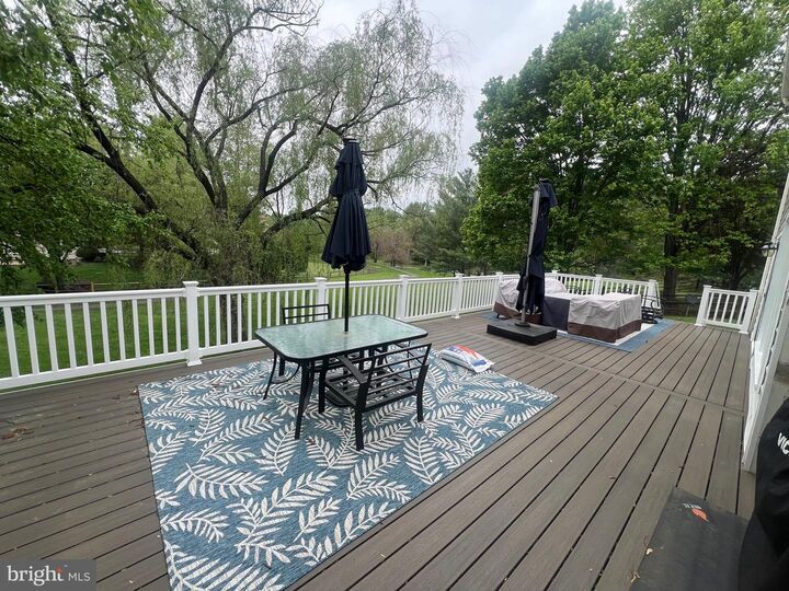 Property Photo:  8316 Frontwell Circle  MD 20886 