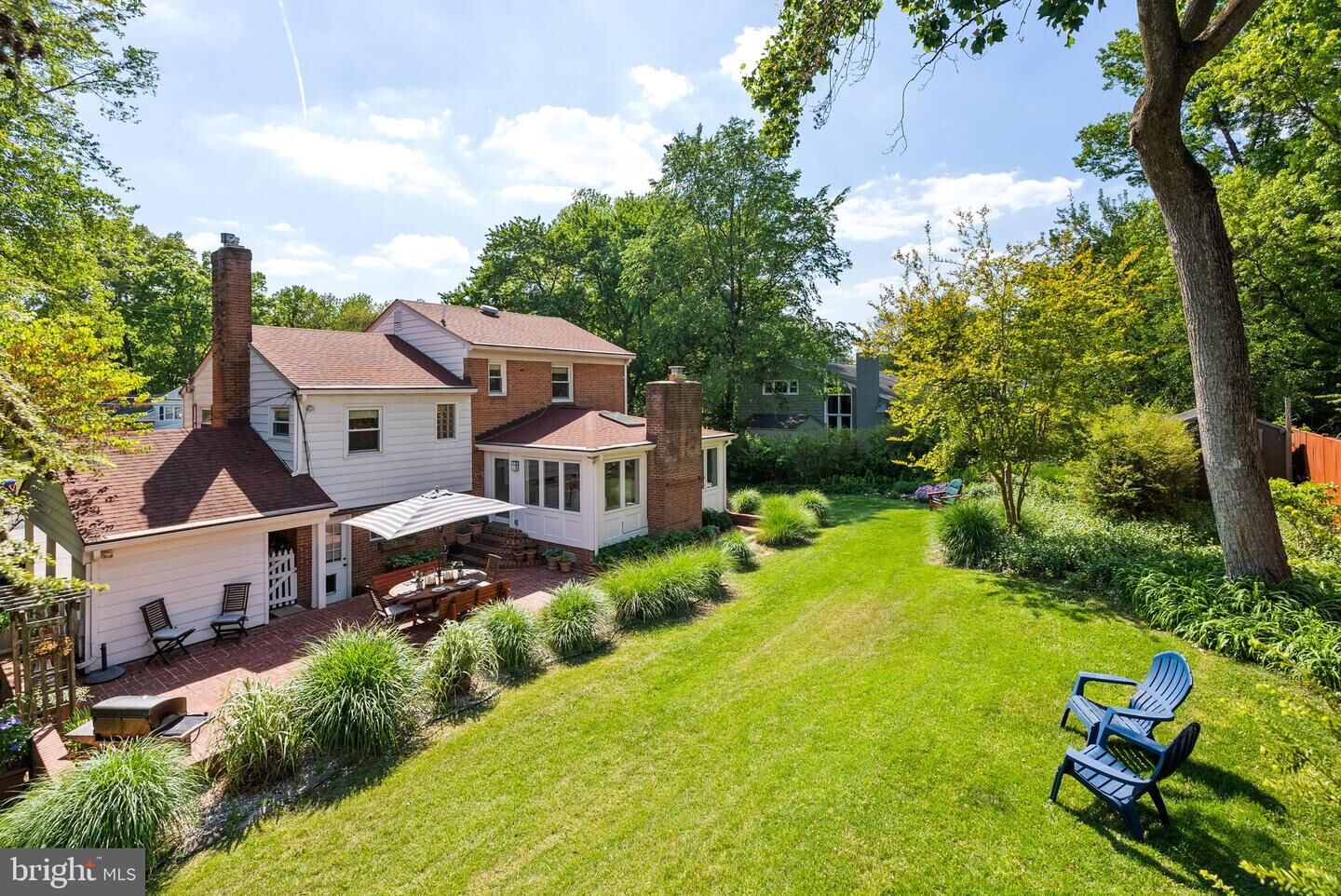 Property Photo: 6208 Beachway Drive VA 22041