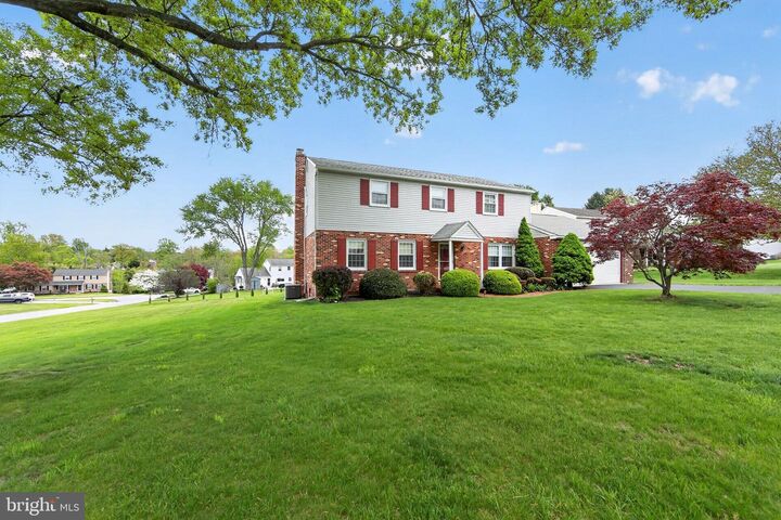 Property Photo:  556 Patrice Lane  PA 19380 