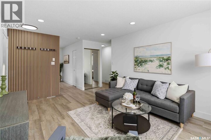 Property Photo:  224 Waterloo Crescent  SK S7H 4G5 