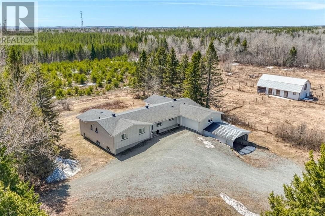 Property Photo:  1085 Gravel Drive  ON P3P 1R8 