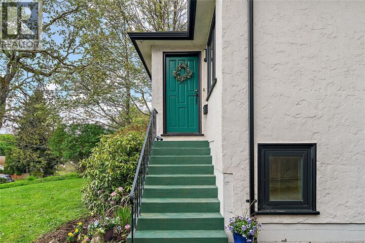 Property Photo: 3450 Doncaster Drive BC V8P 3W1