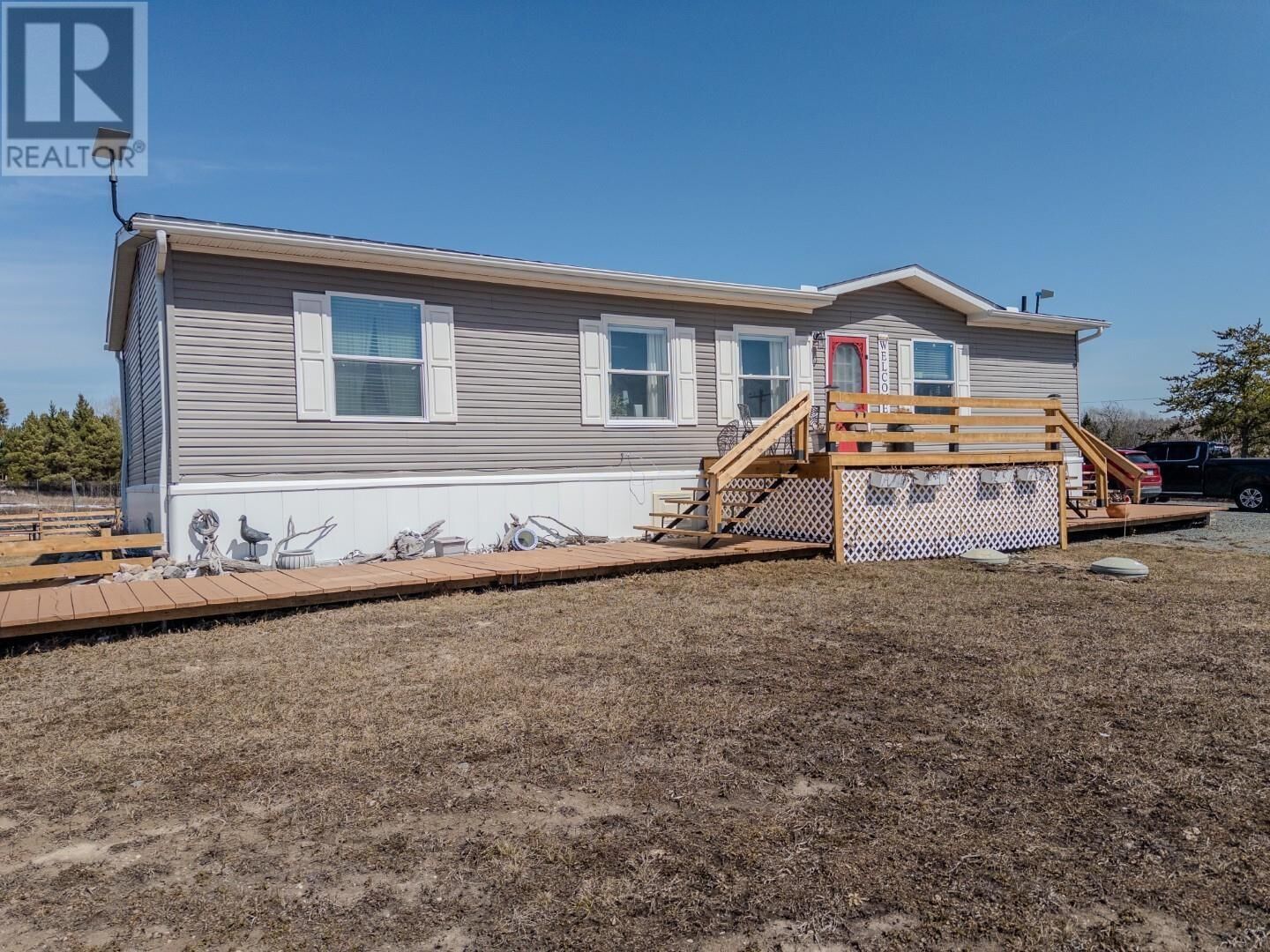 Property Photo:  2766 Highway 596  ON P0X 1C0 