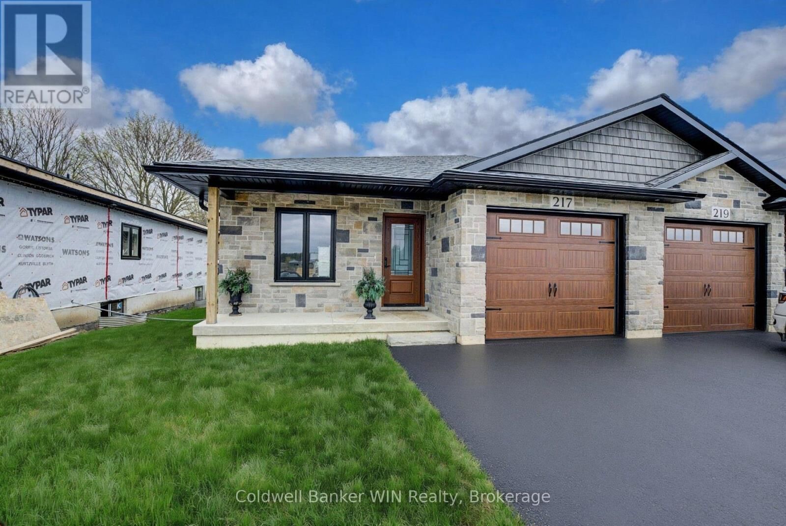 Property Photo: 217 Elgin Street ON N0G 2P0