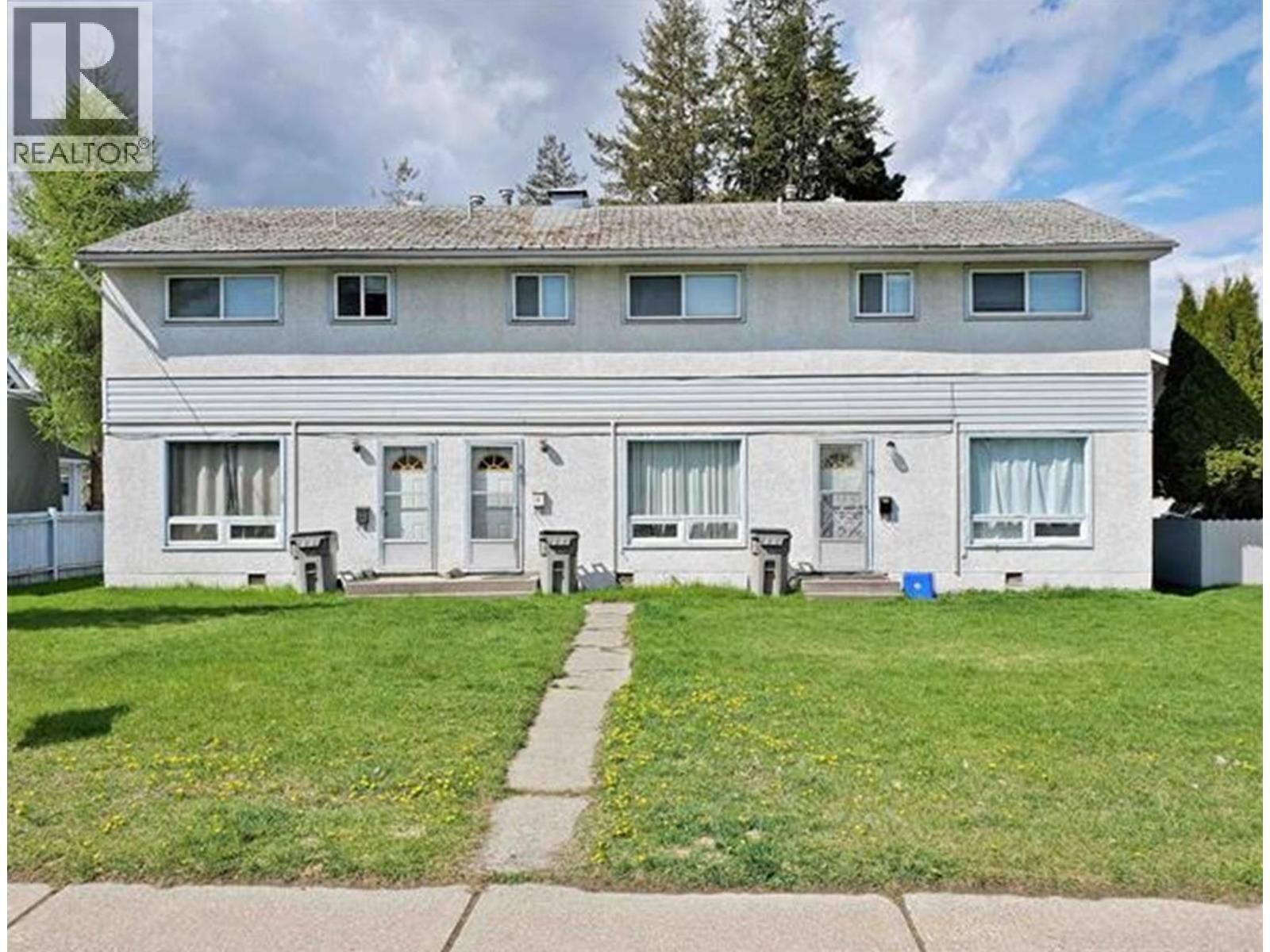 Property Photo: 425 Callanan Street BC V2J 2V1
