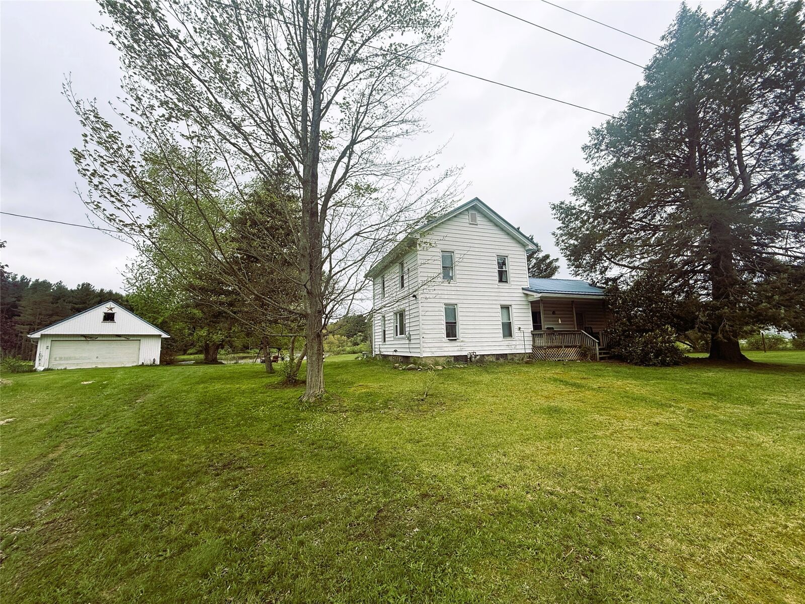 Property Photo:  18953 Conneautville Road  PA 16406 